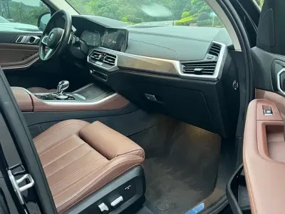 BMW X5 (Import)