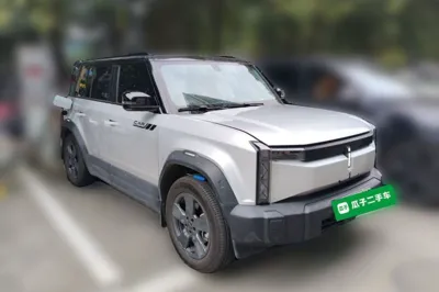 iCAR 03