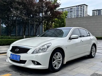 Infiniti G