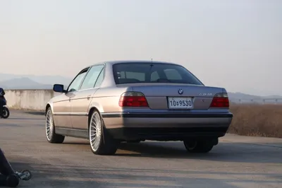 BMW 7-Series