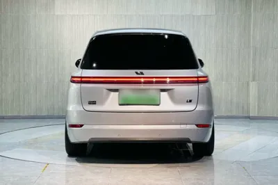 Li Auto L9