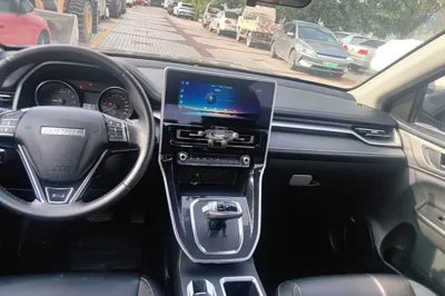 Haval M6