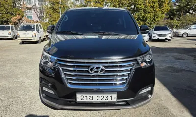 Hyundai Starex