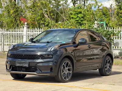 Lynk & Co 05