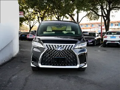Lexus LM