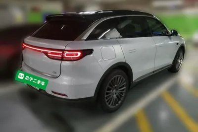 Leapmotor C11
