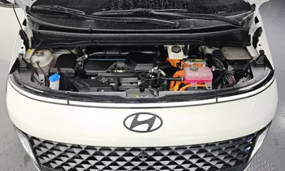 Hyundai Staria