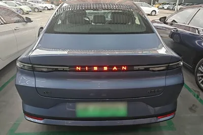 Nissan N6