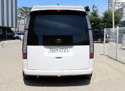 Hyundai Staria