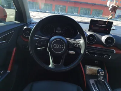 Audi Q2L