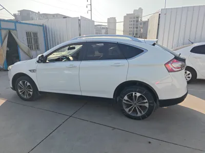 Luxgen U6