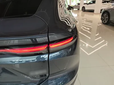 Nio EC6