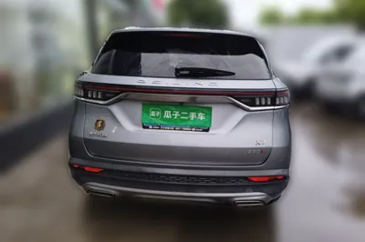 BAIC Beijing X7