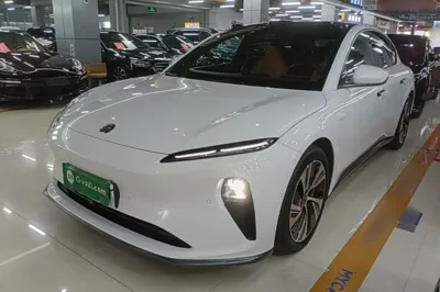 Nio ET5
