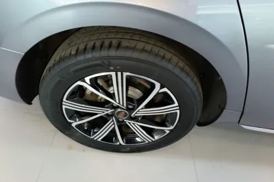Hongqi H5 PHEV