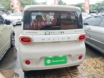 Wuling MINIEV