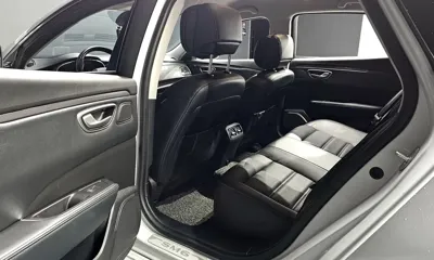 Renault-KoreaSamsung SM6