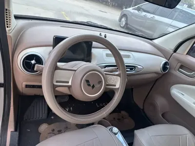 Wuling MINIEV