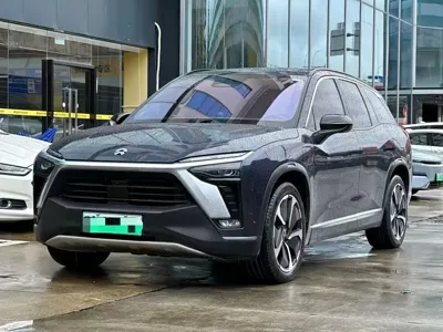 Nio ES8