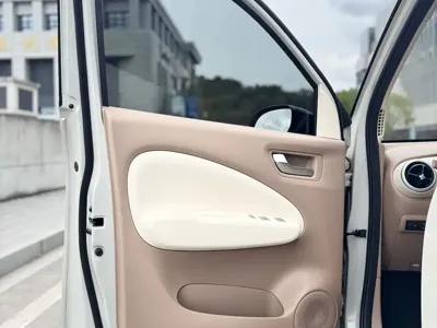 Wuling MINIEV