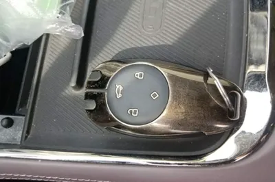 Leapmotor C11