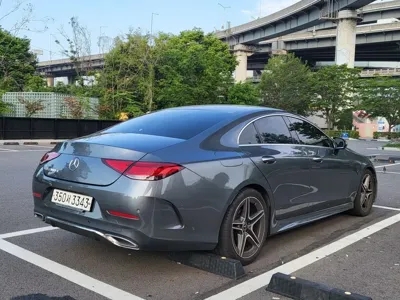 Mercedes-Benz CLS-Class