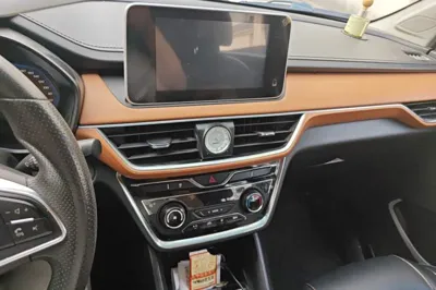 Wuling Hongguang S3