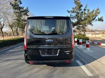 Ford Tourneo