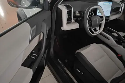 iCAR 03