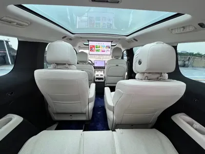 Li Auto Li MEGA