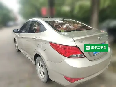 Hyundai Verna