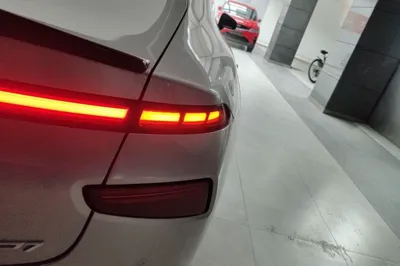 Xpeng P7