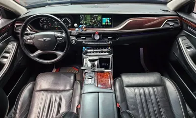 Genesis EQ900