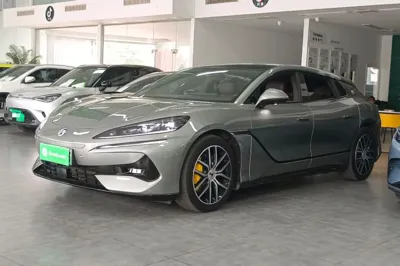 Denza Z9GT