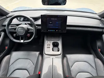 Xiaomi SU7
