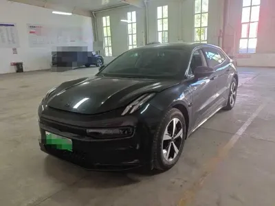 Zeekr 001