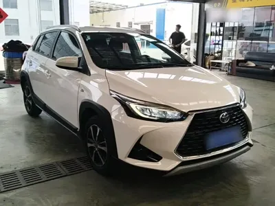 Toyota Yaris L
