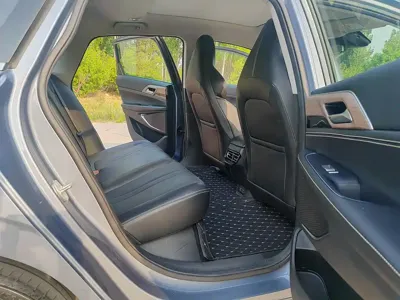 Xpeng P5