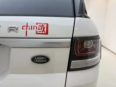Land Rover Sport