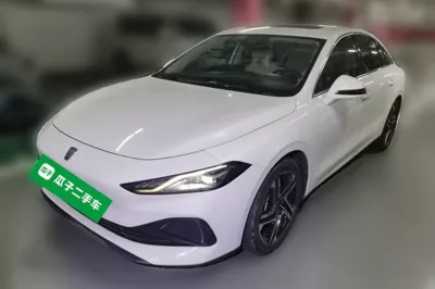 Roewe D7