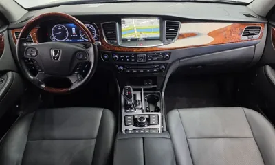 Hyundai Equus