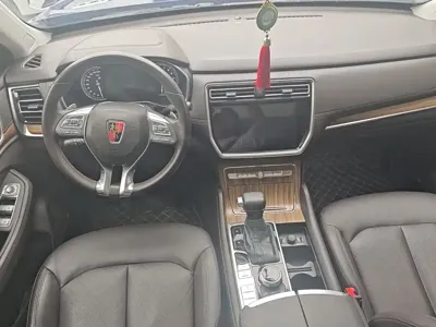 Roewe RX8