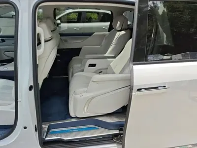 Buick GL8 Hybrid