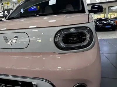 Wuling MINIEV