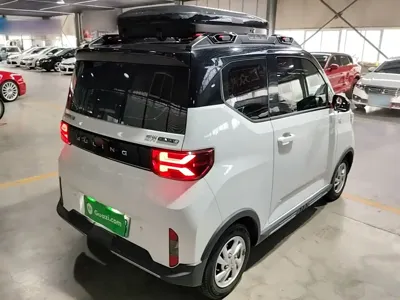 Wuling MINIEV