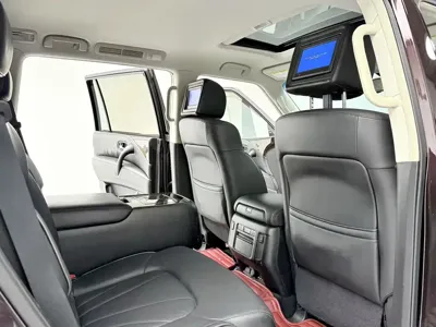 Infiniti QX80