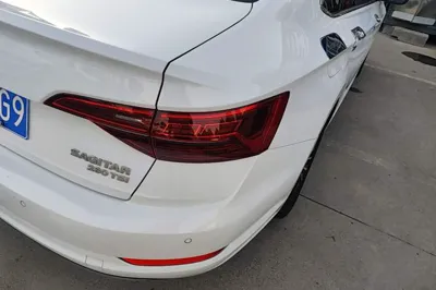 Volkswagen Sagitar