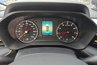 Roewe i5
