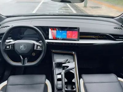 MG MG5 Scorpio
