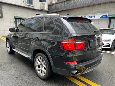 BMW X5 (Import)